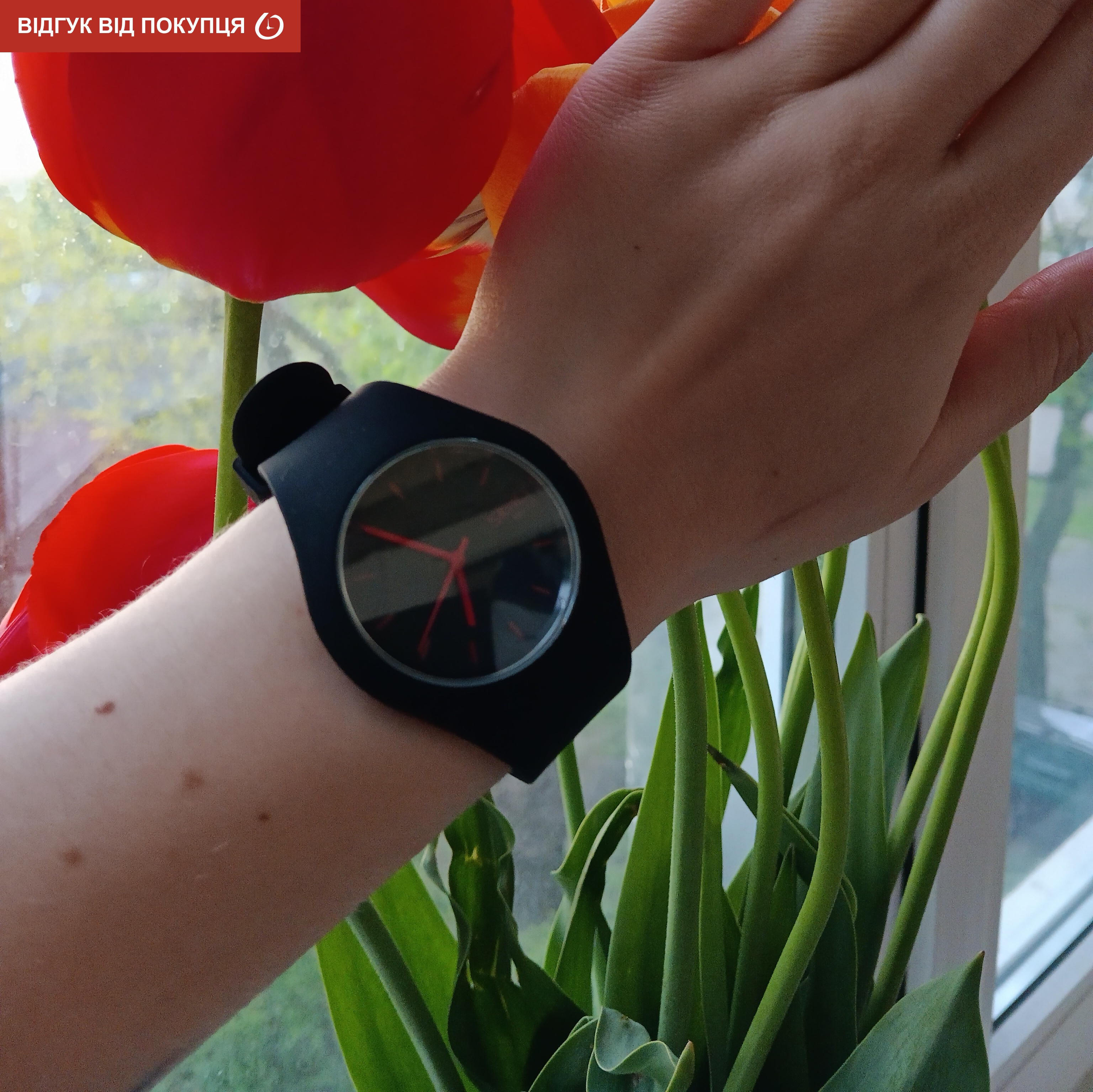 Жіночий годинник Skmei Rubber Black 9068 з чорним каучуковим ремінцем — фото 9