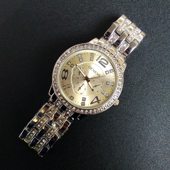 Жіночий годинник Geneva Silver 1320 зі сталевим браслетом, срібний — фото 7