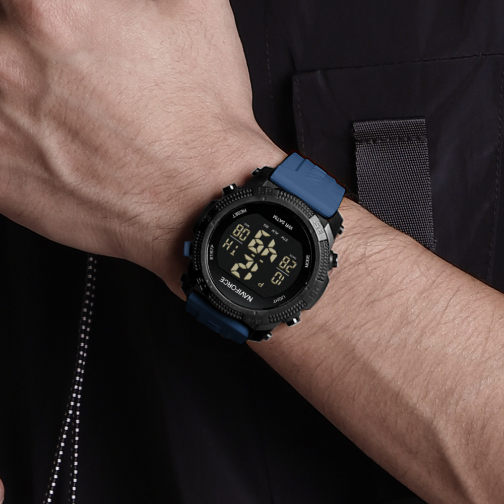 Чоловічий годинник Naviforce Europe Blue 2242, кварцовий, чорний корпус і синій ремінець — фото 7