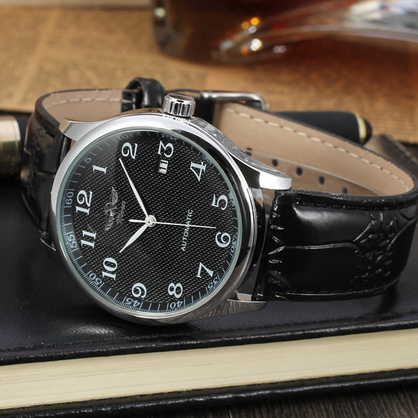 Чоловічий механічний годинник Winner Handsome Leather 1483 з автозаводом і 2 ремінцями — фото 9