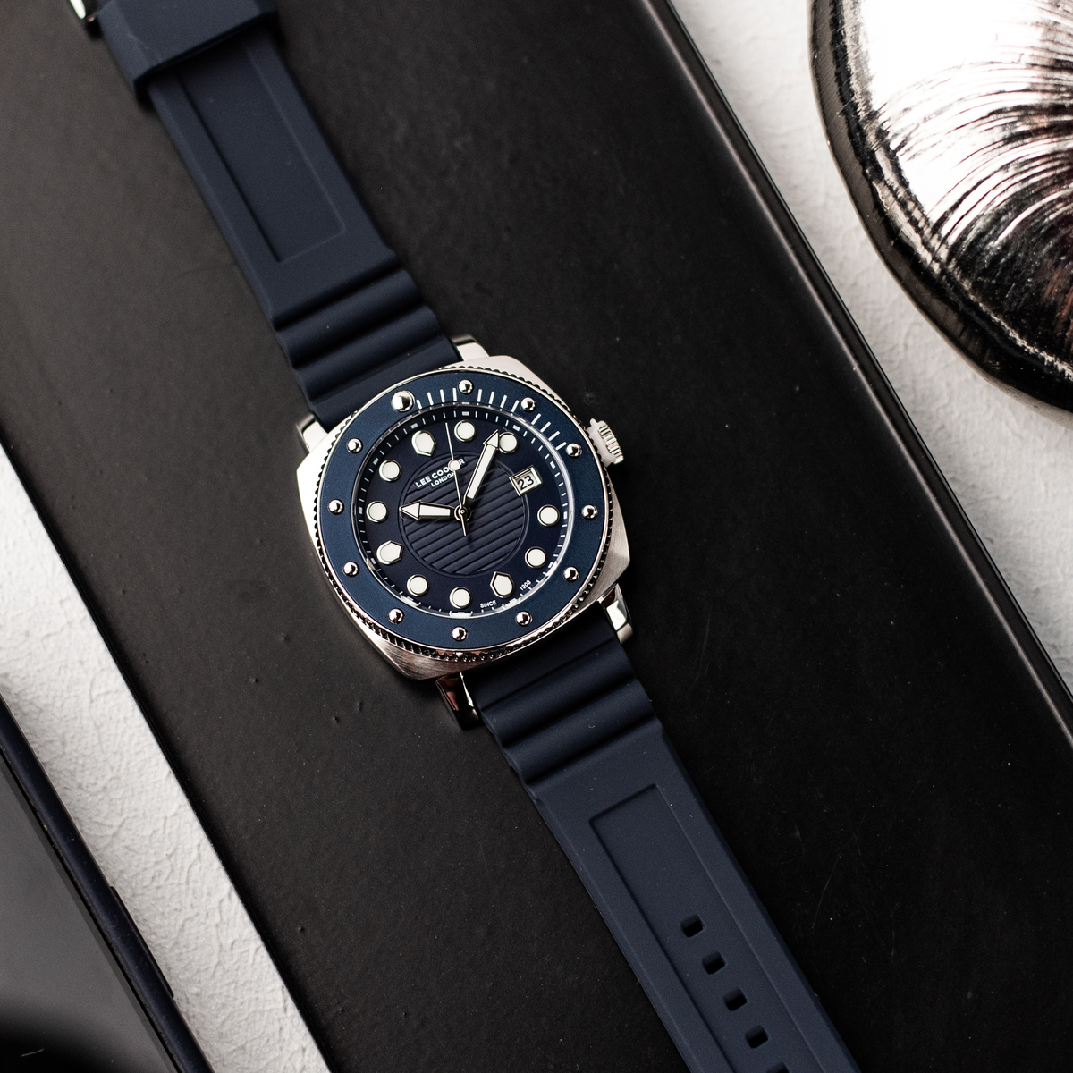 Чоловічий годинник Lee Cooper Neo 1978 з синім циферблатом і кварцовим механізмом Miyota — фото 6