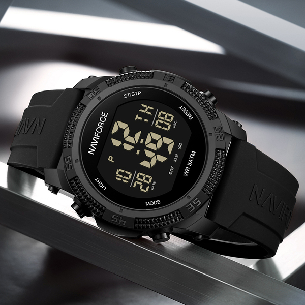 Чоловічий годинник Naviforce Europe Black 1628 з цифровим циферблатом — фото 6