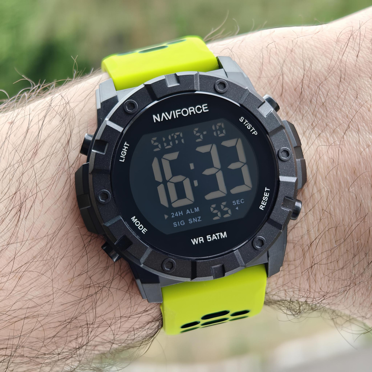 Чоловічий годинник Naviforce Professional Brutal Green 2441 з 2 ремінцями — фото 8