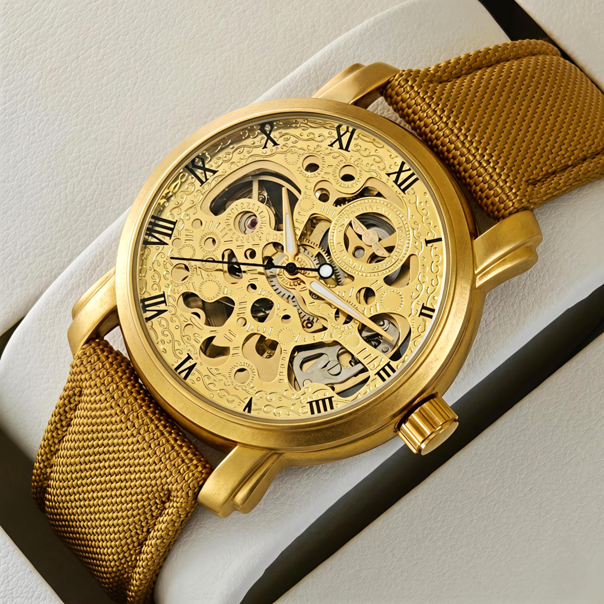 Чоловічий годинник Winner BestSeller Sahara Gold 2371 з автозаводом і 2 ремінцями — фото 2