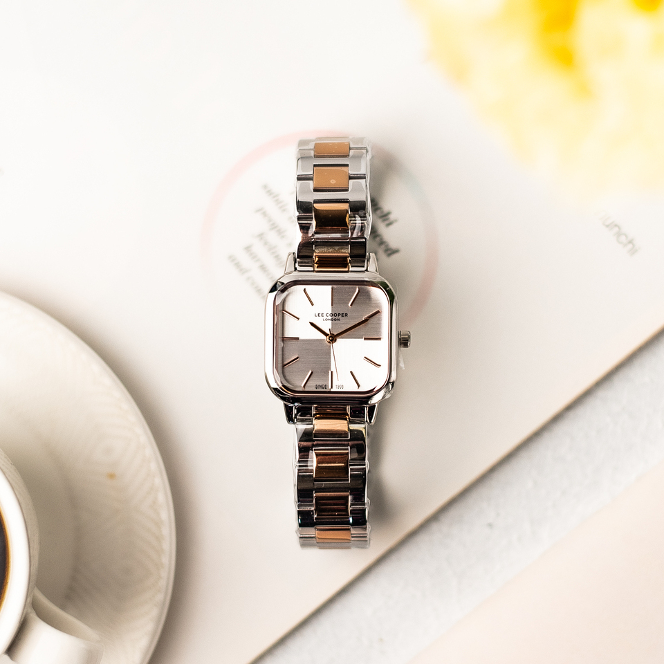 Жіночий годинник Lee Cooper Florence 1962 зі сталевим браслетом — фото 5