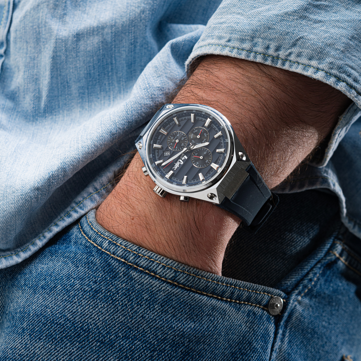 Чоловічий годинник Lee Cooper Style 1832 із синім циферблатом — фото 5
