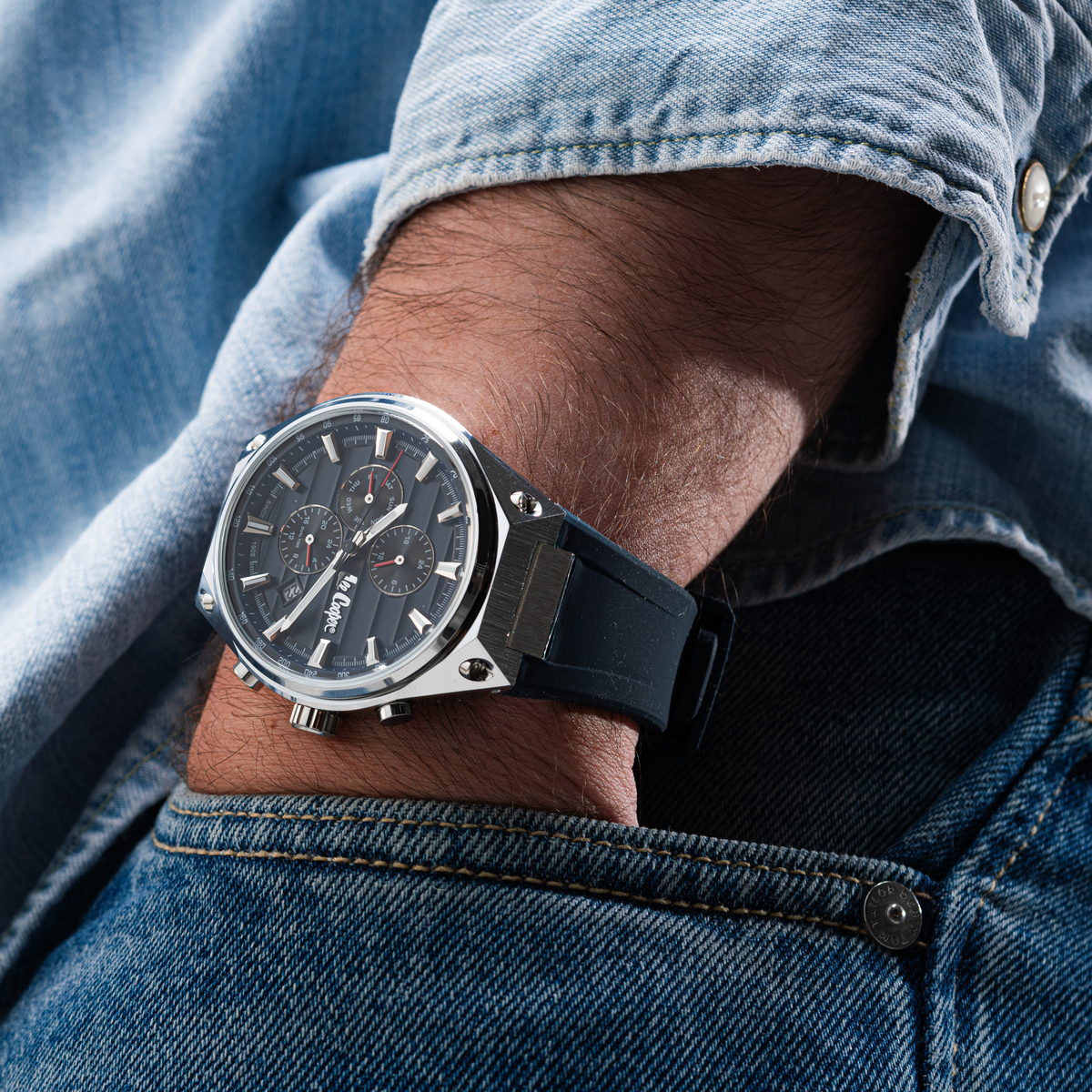Чоловічий годинник Lee Cooper Style 1832 із синім циферблатом — фото 7