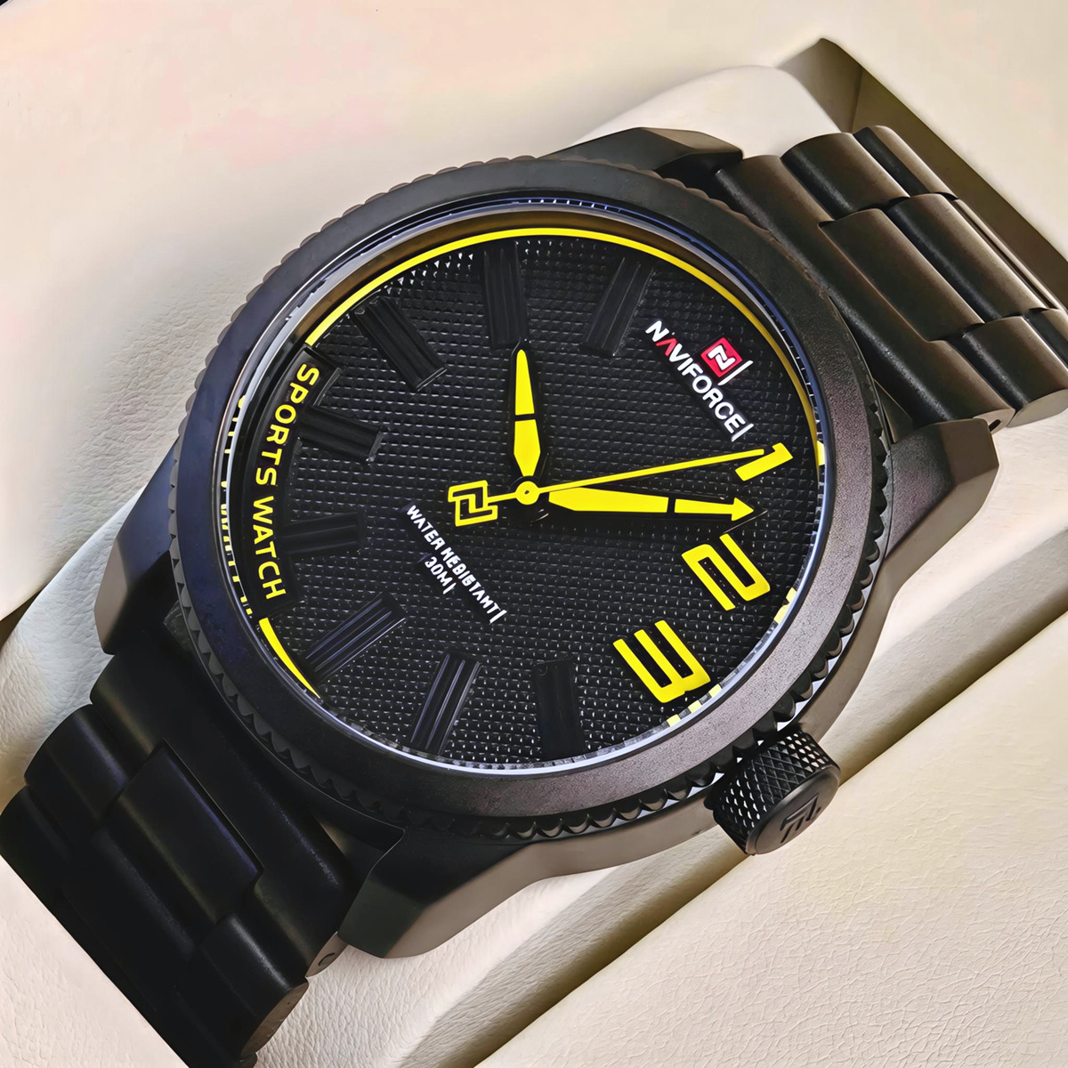 Чоловічий годинник Naviforce Kvantum Black Steel 2328, кварцовий, з 2 ремінцями — фото 2