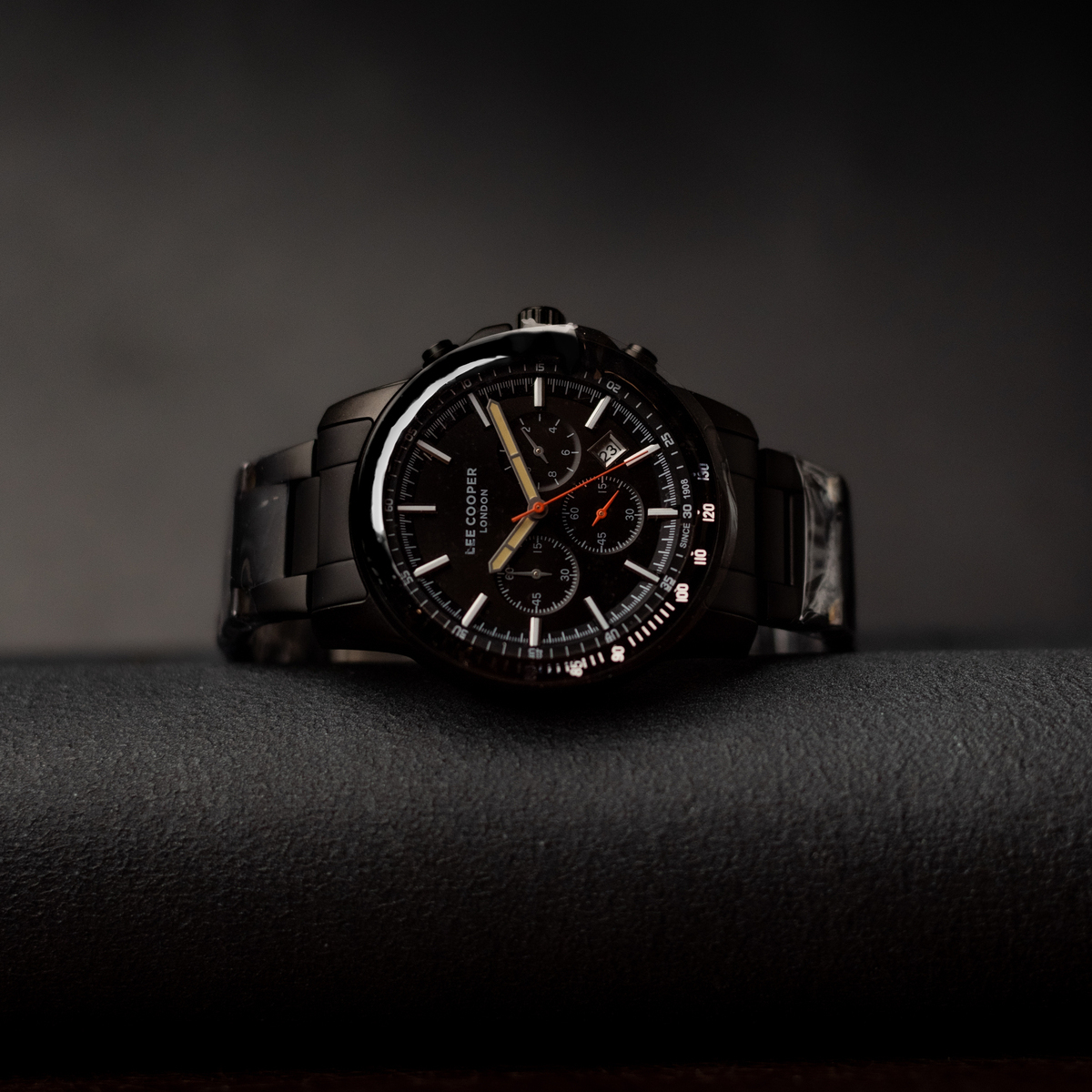 Чоловічий годинник Lee Cooper Shark 1846 з чорним циферблатом і сталевим браслетом — фото 8