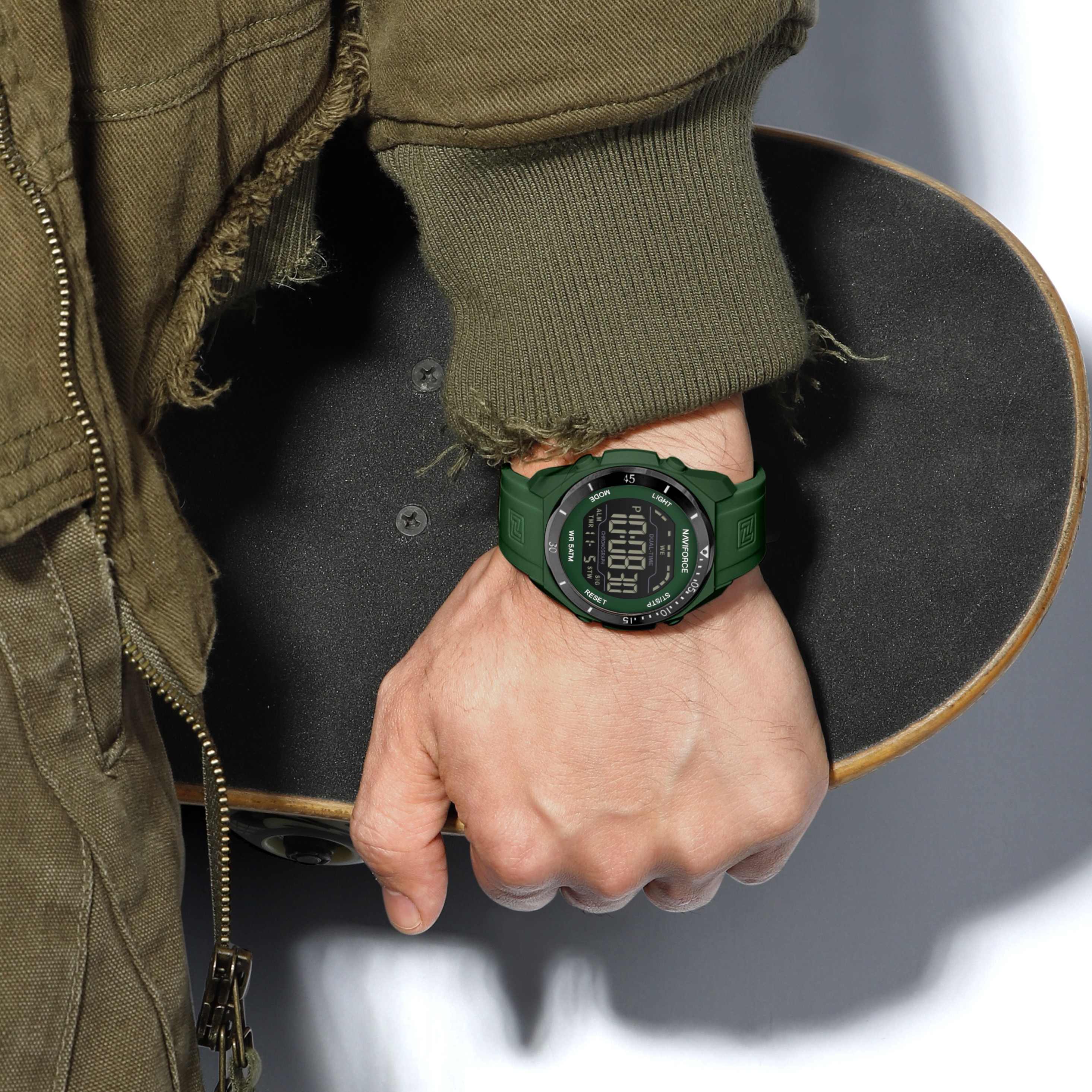 Чоловічий тактичний годинник Naviforce Strategy 2426, зелений, кварцовий Seiko — фото 4