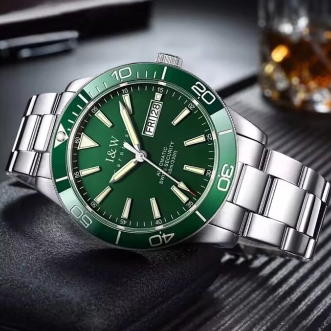 Чоловічий механічний годинник Carnival Diver 10 Bar 2032 із зеленим циферблатом — фото 4
